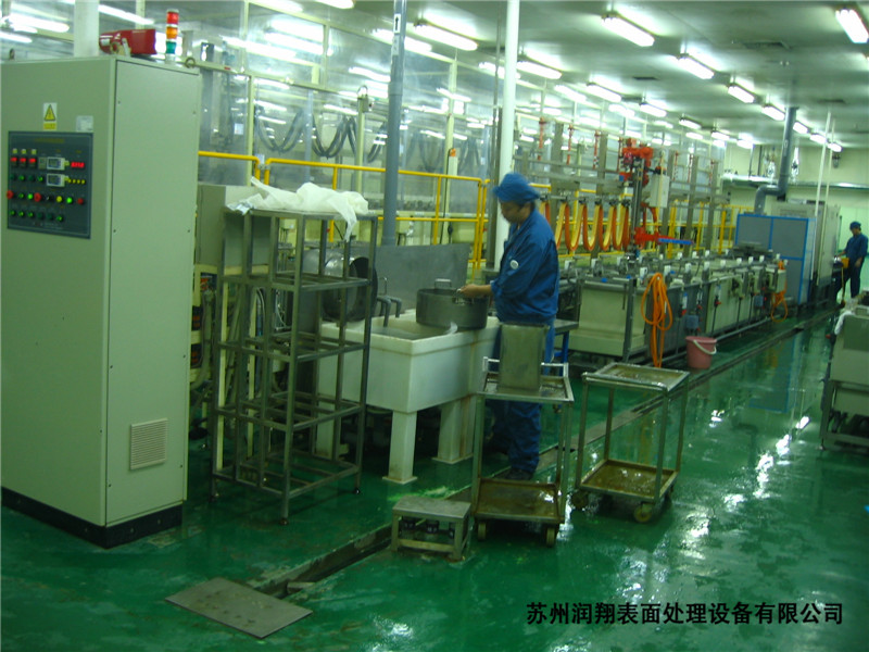 單臂式陽極氧化線